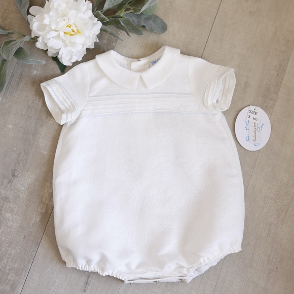 Ivory LINEN Romper Boys Boutique Pin Tuck Hand-Embroidery Portrait NWT - Picture 4 of 6